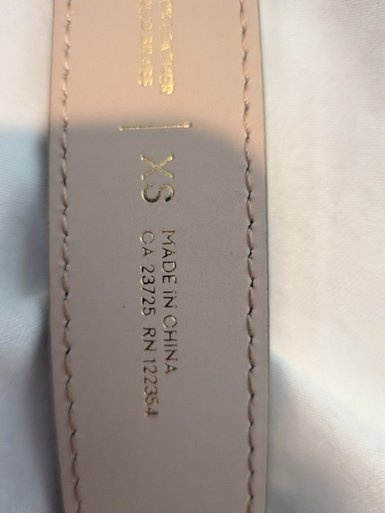 NWOT Aritzia 100% Real Leather and Solid Brass Buckle (XS)